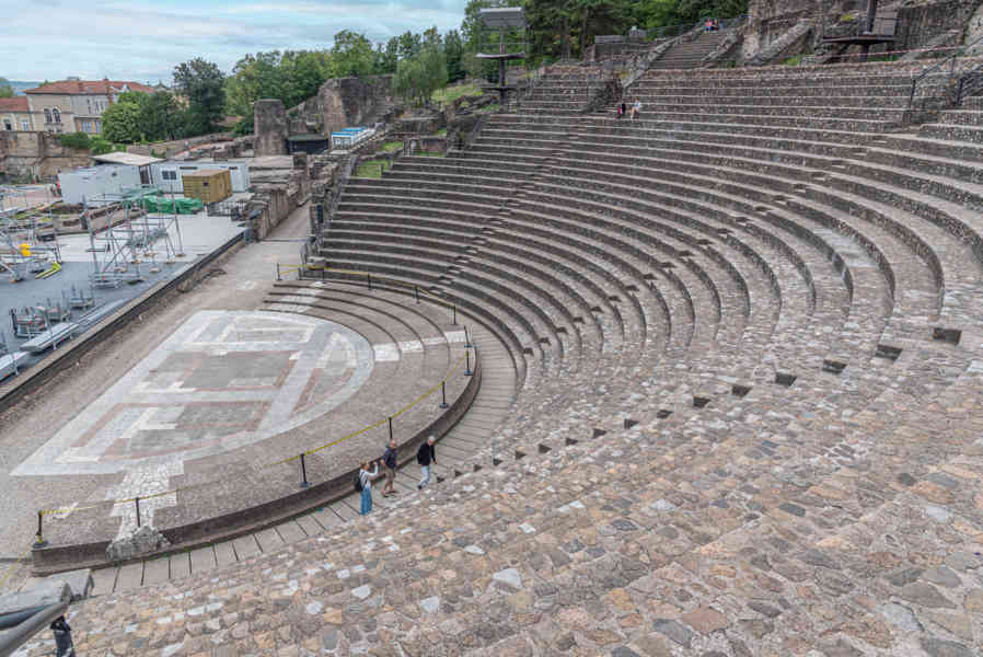 Francia - Lyon 062 - Teatro Galo Romano.jpg